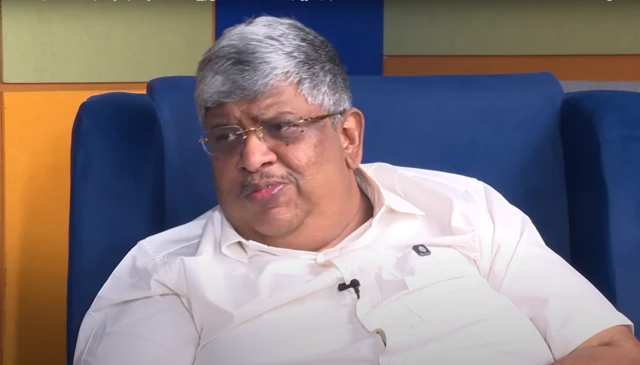 இந்திய பங்குச்சந்தைகளில் தொடரும் வீழ்ச்சி 