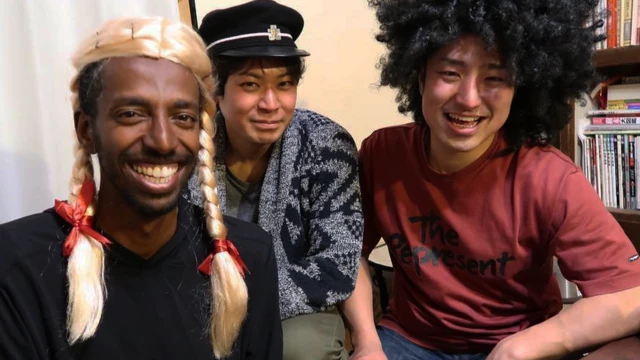 ስእሊ ኣላን መስፍን ምስ ካልኦት ክልተ ሰባት