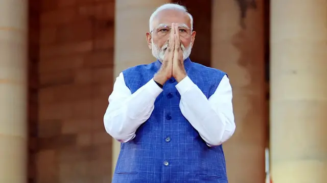 मोदी