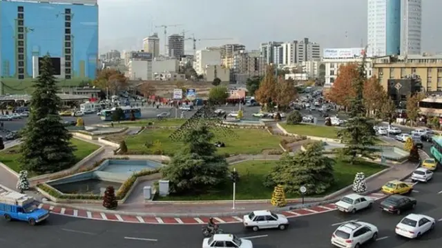 میدان ونک