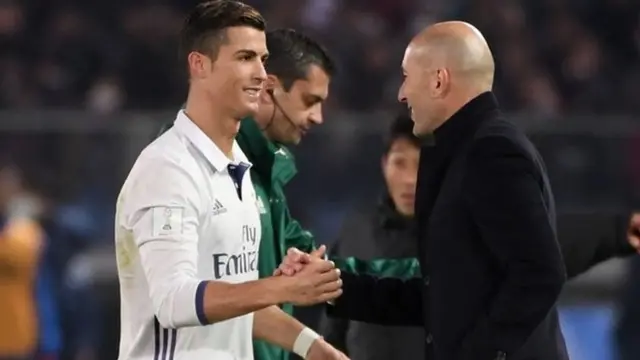 Cristiano Ronaldo iyo Zinedine Zidane