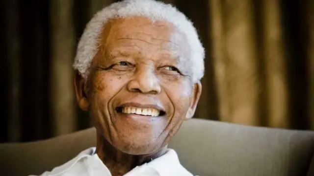 Nelson Mandela wapfuye mu 2013, yabaye Perezida wa mbere w'umwirabura w'Afurika y'epfo kuva mu 1994 kugeza mu 1999