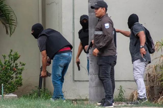 ตร.