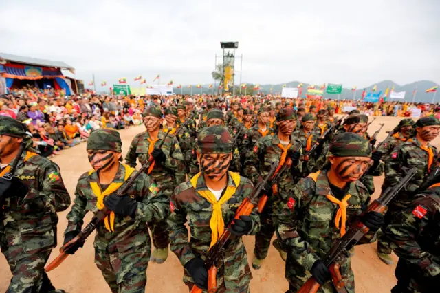  RCSSဌာနချုပ် လွယ်တိုင်းလျန်မှာတွေ့ရတဲ့ RCSS တပ်ဖွဲ့ဝင်များ
