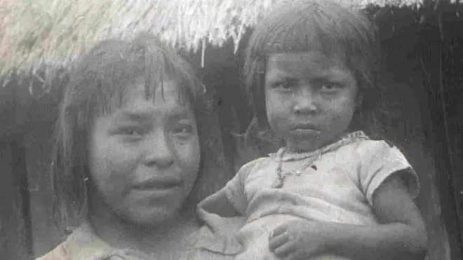A Comissão Nacional da Verdade investigou casos de violência envolvendo dez etnias indígenas vítimas de graves violações de direitos humanos, ocorrida no Brasil durante o período da ditadura militar, entre 1964 e 1985