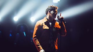 Watch the performances