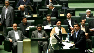 احمدی نژاد در مجلس