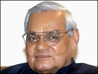 प्रधानमत्री वाजपेयी