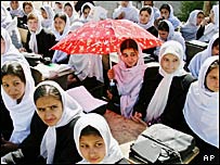 يک مکتب دخترانه در کابل