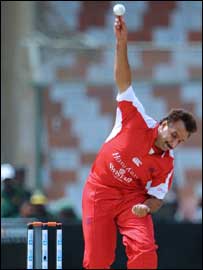 جن بالروں نے پاکستان کے چھ کھلاڑی کو انتہائی کم سکور پر آؤٹ کردیا تھا بھارت کے خلاف کارگر ثابت نہ ہو سکے