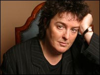 carol_ann_duffy_203x152.jpg