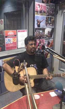 Raghu Dixit Live Session