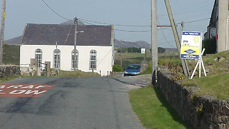 Capel ar werth
