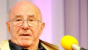 Clive James