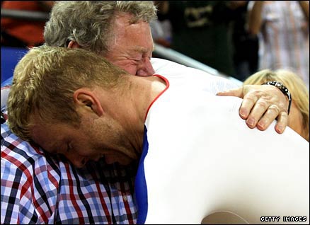 hoy_dad_getty438.jpg