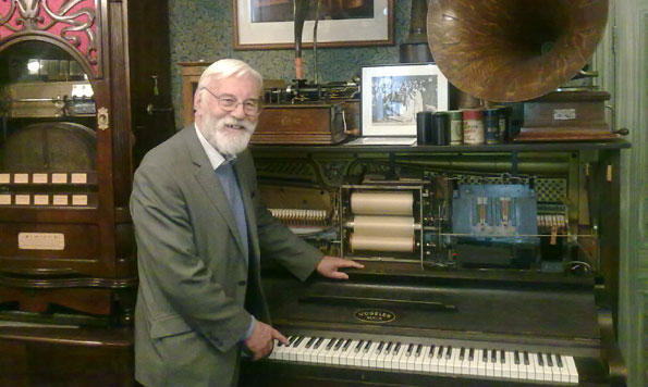 music_box_595.jpg