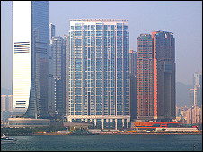 香港西九龍填海區的豪宅群(18/10/2010)