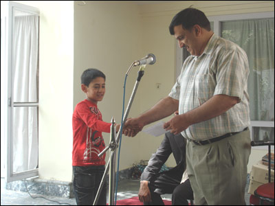 شيث اکبری