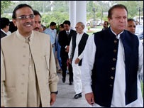 نواز شریف اور آصف زرداری(فائل فوٹو)
