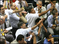 Operadores na Bolsa de São Paulo