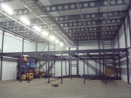 Vaultmezzanineflooring.JPG