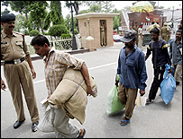  بھارتی قیدی 