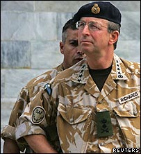 ڈینئل جیمس