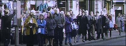 A bus stop queue